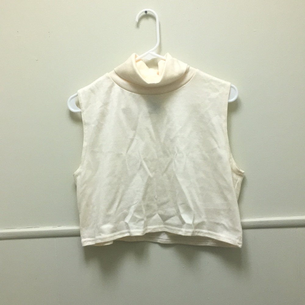 WHITE STAG cropped turtleneck